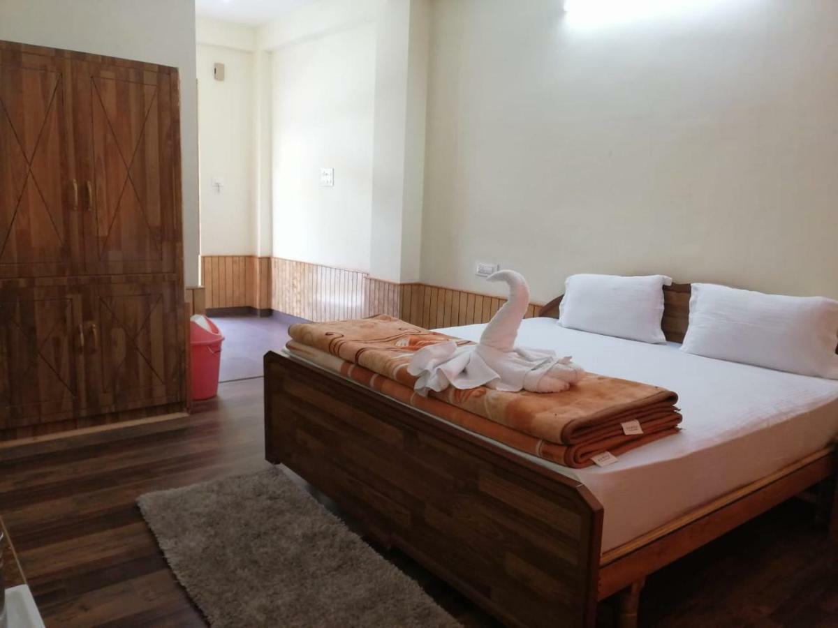 Hotel The White House Kasol Esterno foto